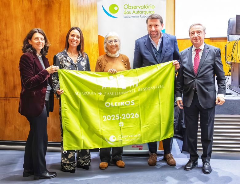 municypio-de-oleiros-distinguido-cautarquia--familiarmente-responsyavelc-de-novo--