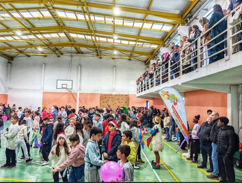 vila-de-rei-creche-realiza-festa-de-natal-com-convyvio-em-famylia----